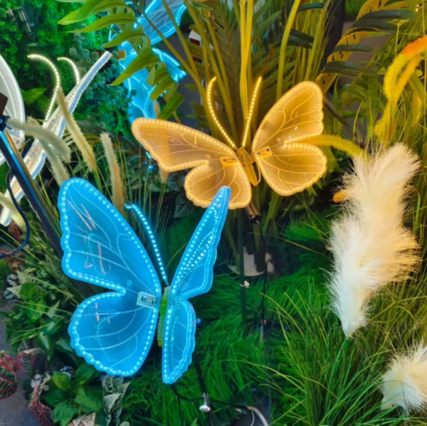 Solar luminous waterproof butterfly outdoor light dynamic butterfly light courtyard garden shopping mall hotel landscape setting light - Image 2