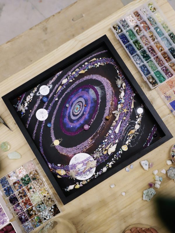 夜光紫色炫彩宇宙 礼物推荐 家居相框挂画 宇宙矿石画 星空 摆件